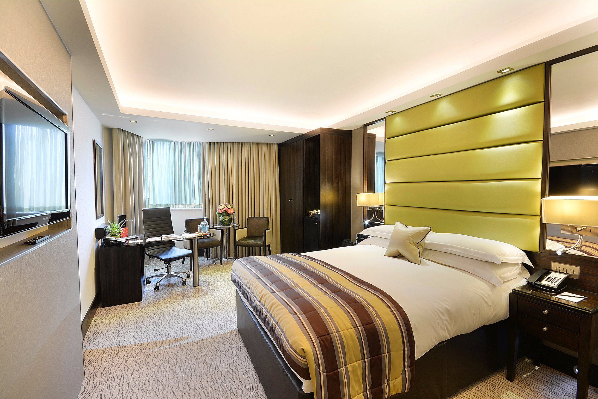 Montcalm Mayfair, Autograph Collection Londres Exterior foto A room at the hotel
